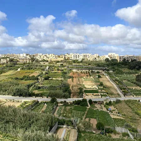 Luxury Valley Views B12 Xaghra