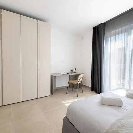 Luxury Valley Views B12