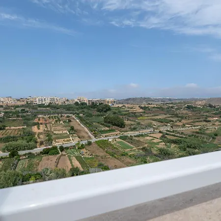 Luxury Valley Views B12 *